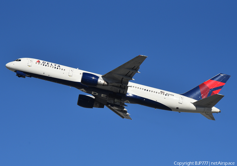 Delta Air Lines Boeing 757-232 (N664DN) | Photo 202288