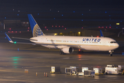 United Airlines Boeing 767-322(ER) (N664UA) at  Houston - George Bush Intercontinental, United States