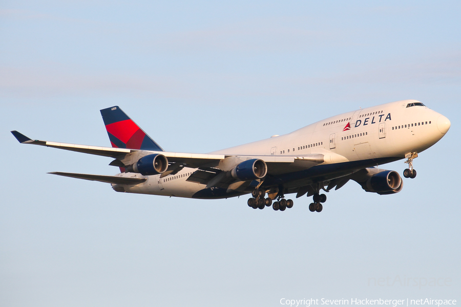 Delta Air Lines Boeing 747-451 (N665US) | Photo 231196