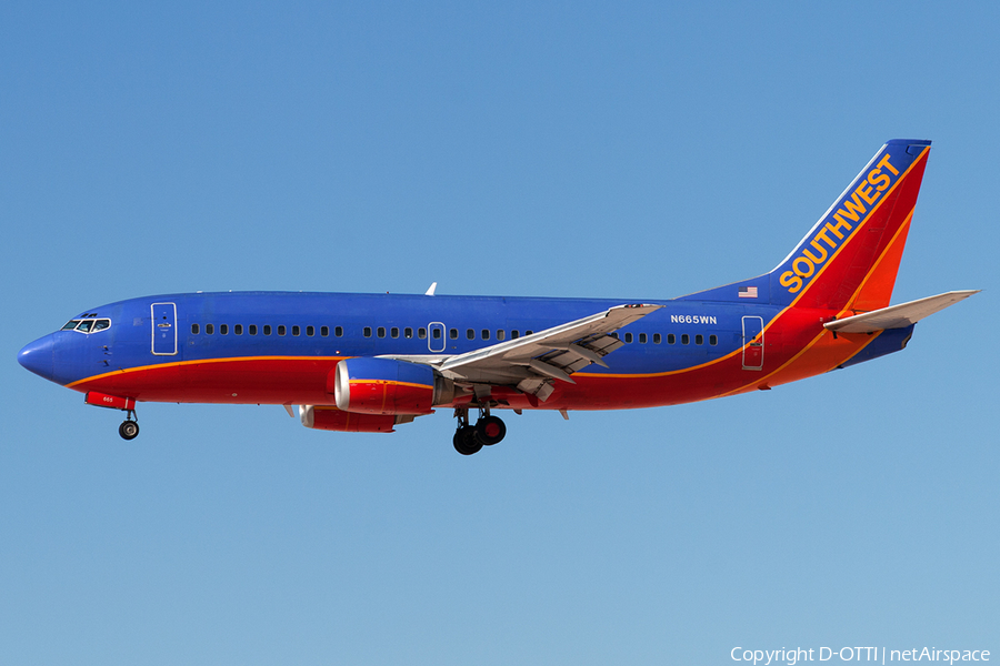 Southwest Airlines Boeing 737-3Y0 (N665WN) | Photo 181078