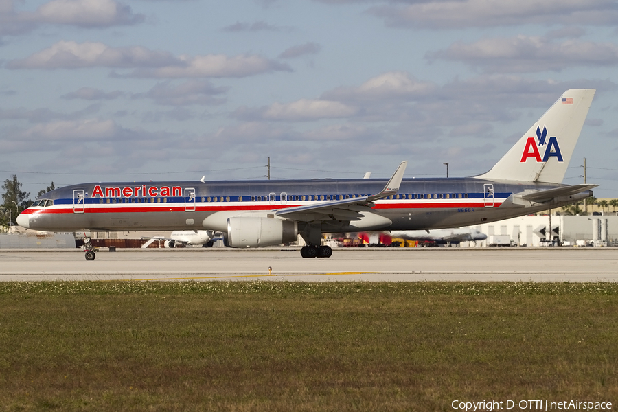 American Airlines Boeing 757-223 (N666A) | Photo 430798