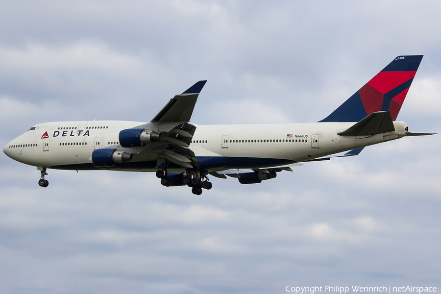 Delta Air Lines Boeing 747-451 (N666US) | Photo 117826