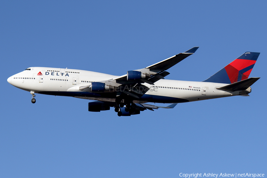 Delta Air Lines Boeing 747-451 (N666US) | Photo 131392