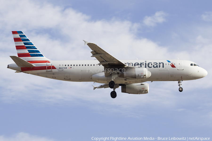 American Airlines Airbus A320-232 (N667AW) | Photo 525885