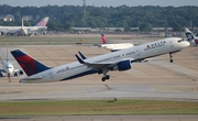 Delta Air Lines Boeing 757-232 (N667DN) at  Atlanta - Hartsfield-Jackson International, United States