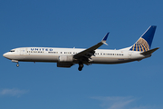 United Airlines Boeing 737-924(ER) (N66808) at  Los Angeles - International, United States