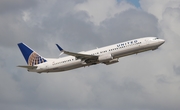 United Airlines Boeing 737-924(ER) (N66814) at  Ft. Lauderdale - International, United States