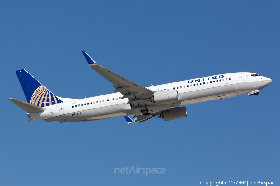 United Airlines Boeing 737-924(ER) (N66814) | Photo 48232