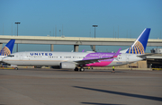 United Airlines Boeing 737-924(ER) (N66848) at  Dallas/Ft. Worth - International, United States