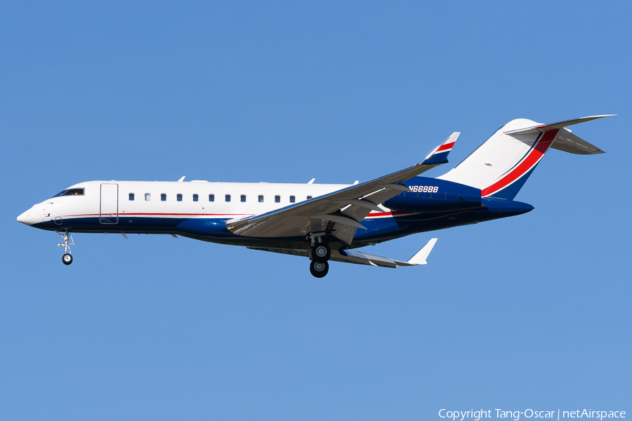 (Private) Bombardier BD-700-1A10 Global 6000 (N668BB) | Photo 681001