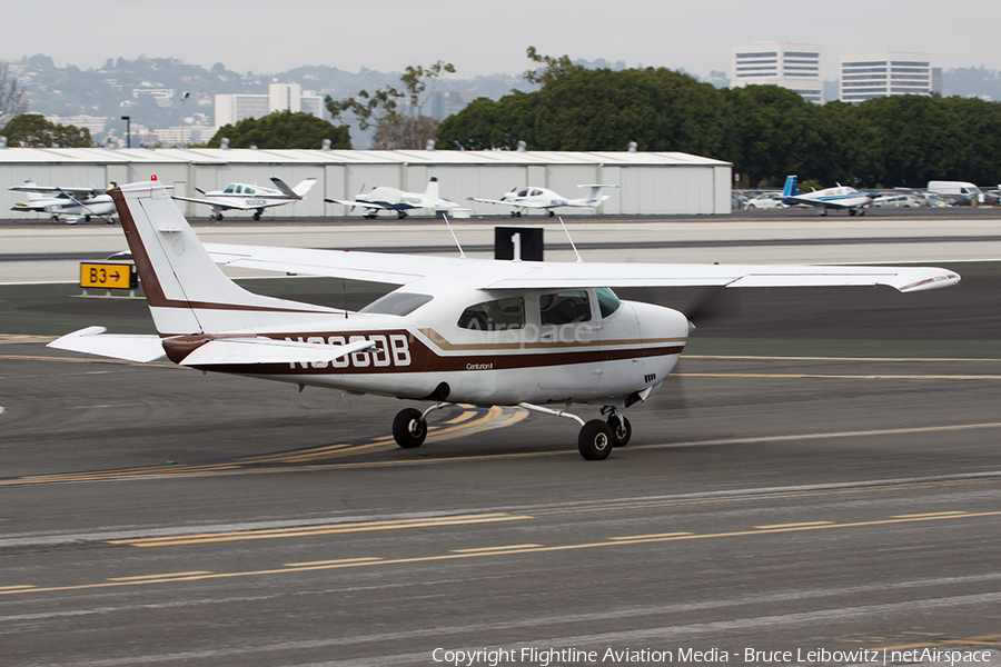 (Private) Cessna 210L Centurion II (N668DB) | Photo 100456