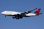 Delta Air Lines Boeing 747-451 (N668US) at  Atlanta - Hartsfield-Jackson International, United States