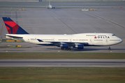 Delta Air Lines Boeing 747-451 (N668US) at  Seoul - Incheon International, South Korea