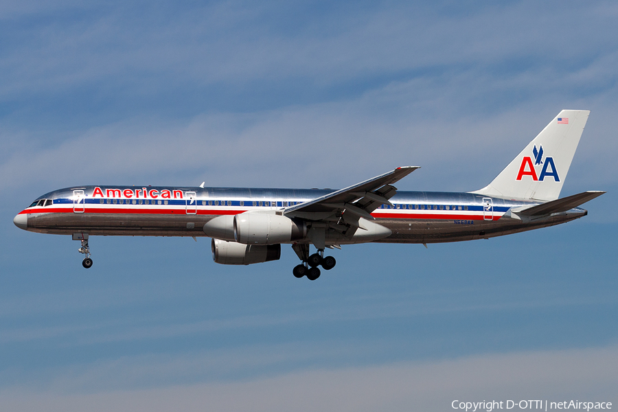 American Airlines Boeing 757-223 (N669AA) | Photo 187077