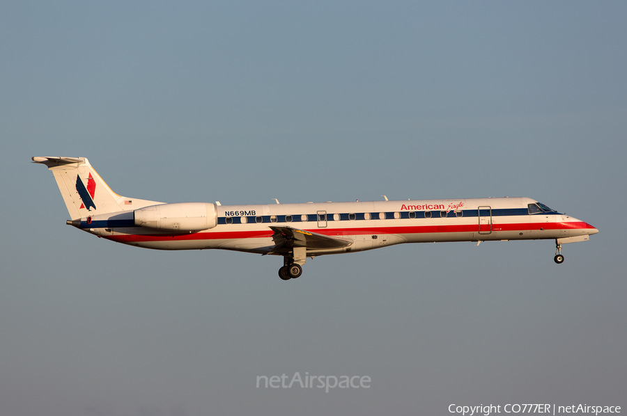 American Eagle Embraer ERJ-145LR (N669MB) | Photo 15957