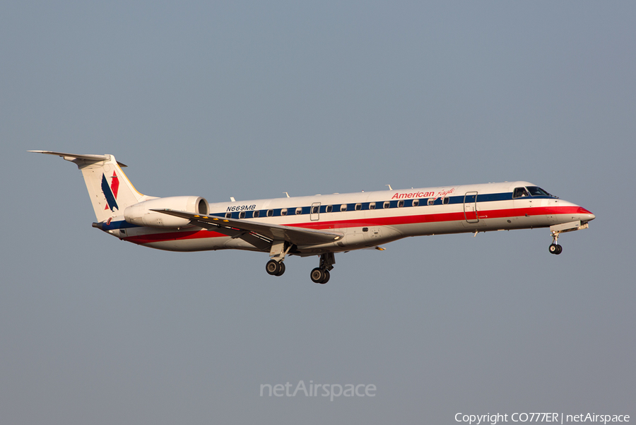 American Eagle Embraer ERJ-145LR (N669MB) | Photo 16336