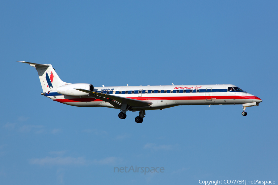 American Eagle Embraer ERJ-145LR (N669MB) | Photo 25962