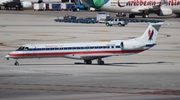 American Eagle Embraer ERJ-145LR (N669MB) at  Miami - International, United States