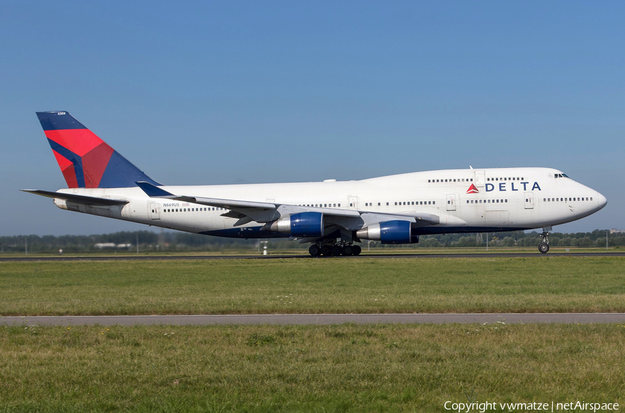 Delta Air Lines Boeing 747-451 (N669US) | Photo 427179