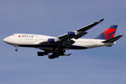 Delta Air Lines Boeing 747-451 (N669US) at  Atlanta - Hartsfield-Jackson International, United States