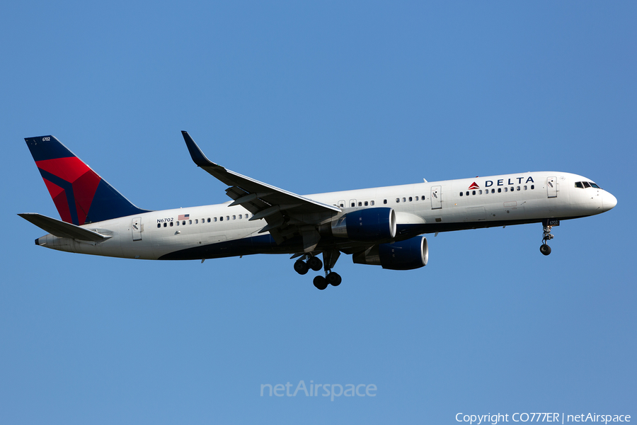 Delta Air Lines Boeing 757-232 (N6702) | Photo 420810
