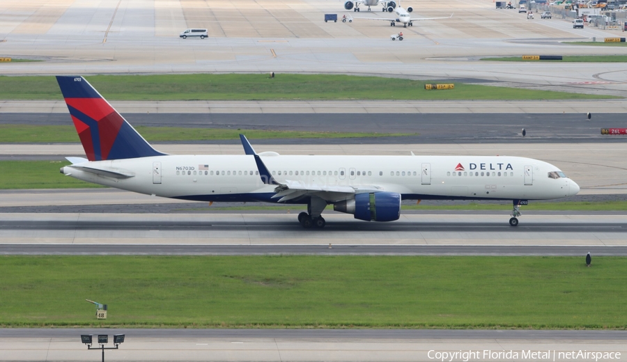 Delta Air Lines Boeing 757-232 (N6703D) | Photo 678453