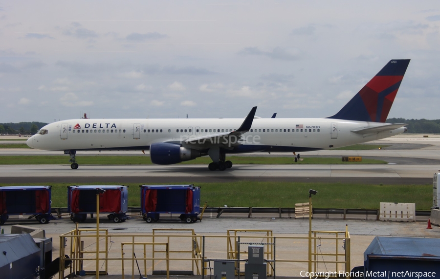 Delta Air Lines Boeing 757-232 (N6703D) | Photo 678461