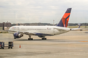 Delta Air Lines Boeing 757-232 (N6704Z) at  Atlanta - Hartsfield-Jackson International, United States
