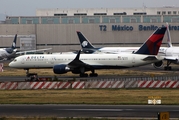Delta Air Lines Boeing 757-232 (N6704Z) at  Mexico City - Lic. Benito Juarez International, Mexico