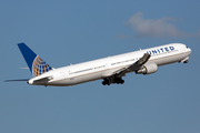 United Airlines Boeing 767-424(ER) (N67052) at  Houston - George Bush Intercontinental, United States