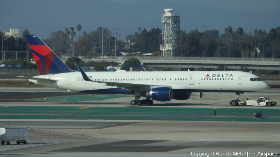 Delta Air Lines Boeing 757-232 (N6705Y) | Photo 678492