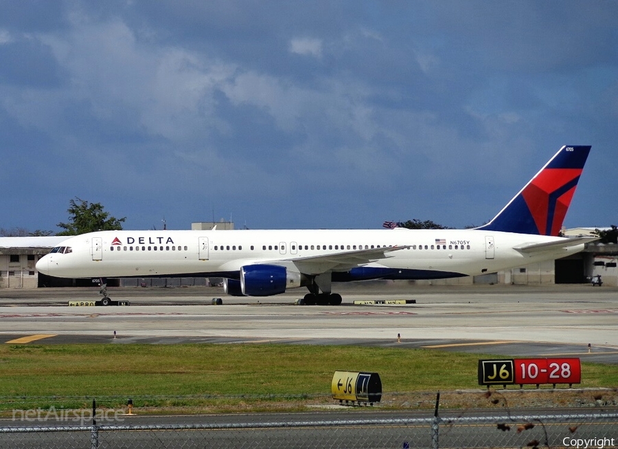 Delta Air Lines Boeing 757-232 (N6705Y) | Photo 68815