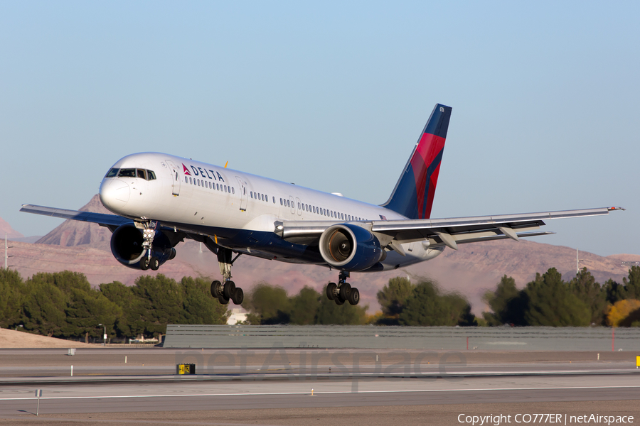 Delta Air Lines Boeing 757-232 (N6706Q) | Photo 36106