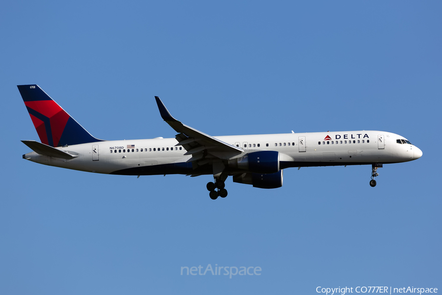 Delta Air Lines Boeing 757-232 (N6708D) | Photo 420815