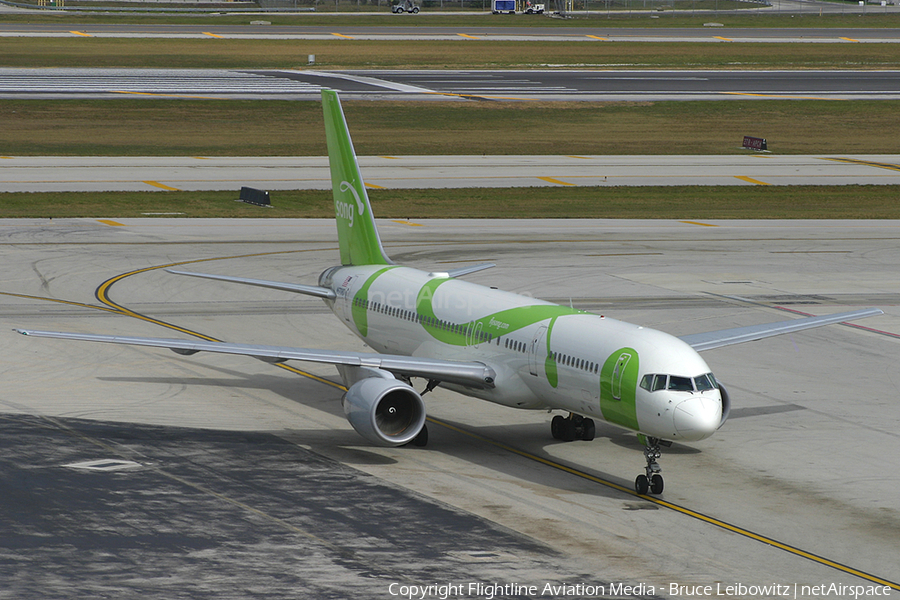 Song Boeing 757-232 (N6708D) | Photo 84223