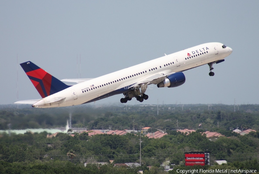 Delta Air Lines Boeing 757-232 (N670DN) | Photo 301302