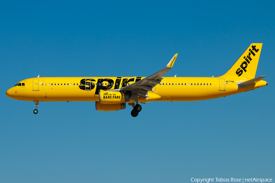 Spirit Airlines Airbus A321-231 (N670NK) | Photo 332640