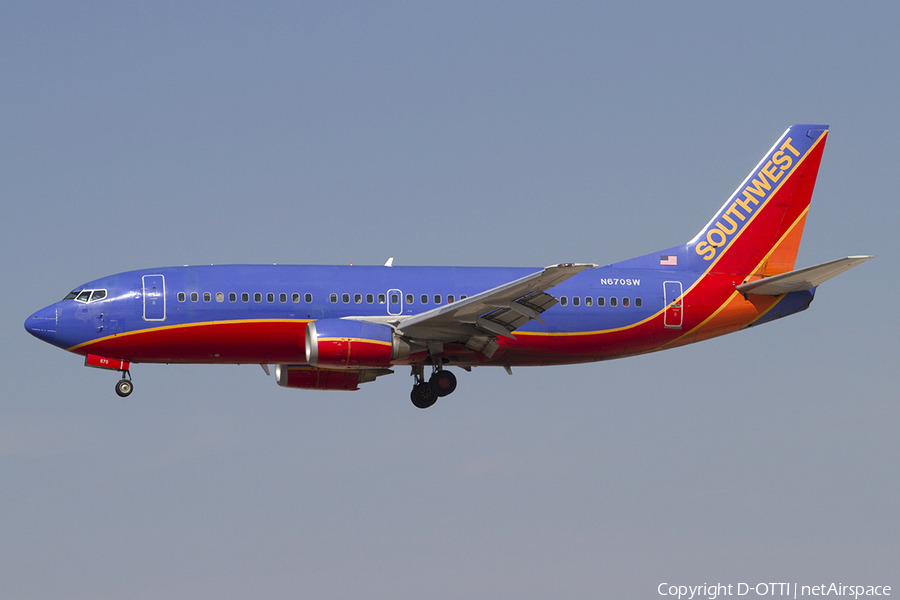 Southwest Airlines Boeing 737-3G7 (N670SW) | Photo 341084