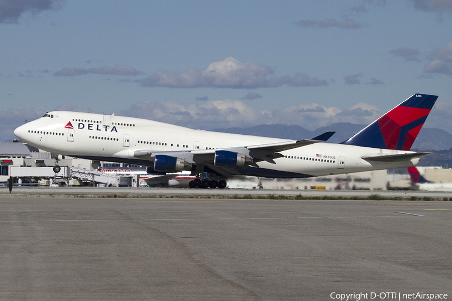 Delta Air Lines Boeing 747-451 (N670US) | Photo 335312