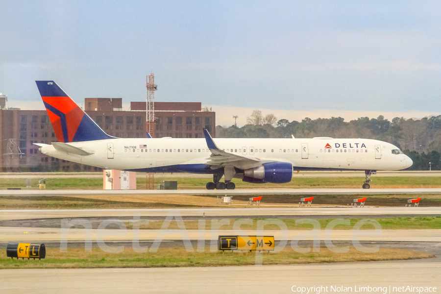 Delta Air Lines Boeing 757-232 (N6710E) | Photo 426767
