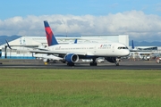 Delta Air Lines Boeing 757-232 (N6712B) at  San Jose - Juan Santamaria International, Costa Rica