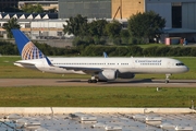 Continental Airlines Boeing 757-224 (N67134) at  Hamburg - Fuhlsbuettel (Helmut Schmidt), Germany