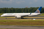 Continental Airlines Boeing 757-224 (N67134) at  Hamburg - Fuhlsbuettel (Helmut Schmidt), Germany