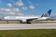 United Airlines Boeing 757-224 (N67134) at  Ft. Lauderdale - International, United States