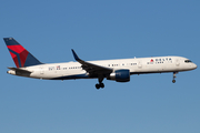 Delta Air Lines Boeing 757-232 (N6713Y) at  Las Vegas - Harry Reid International, United States