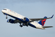 Delta Air Lines Boeing 757-232 (N6713Y) at  Tampa - International, United States