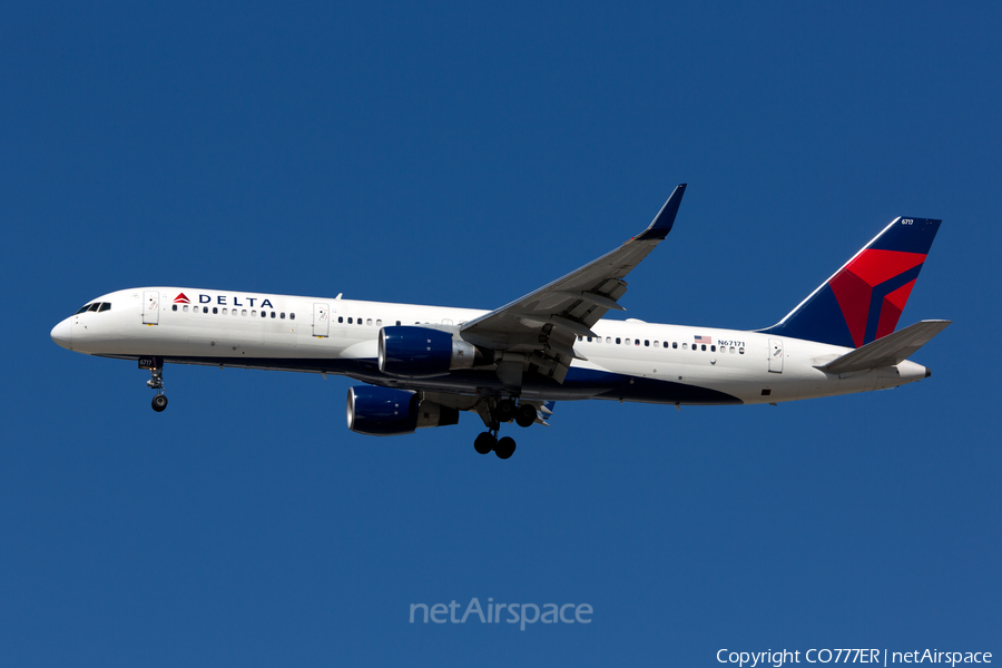 Delta Air Lines Boeing 757-232 (N67171) | Photo 149564