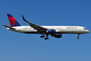 Delta Air Lines Boeing 757-232 (N67171) at  San Juan - Luis Munoz Marin International, Puerto Rico
