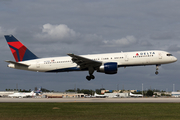 Delta Air Lines Boeing 757-232 (N671DN) at  Miami - International, United States