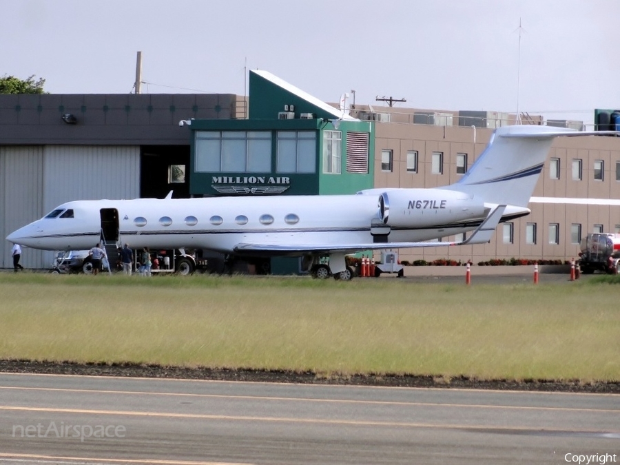 (Private) Gulfstream G-V-SP (G550) (N671LE) | Photo 456435